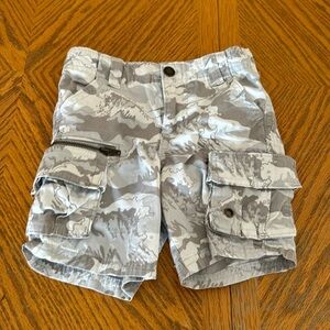 Wonder Kids grey camo shorts